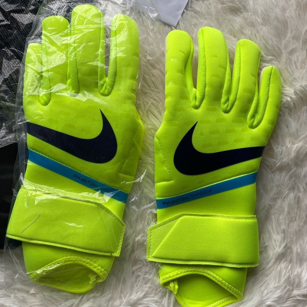 Nike GK Phantom Shadow Soccer Goalkeeper Gloves Adult Men Size 10 CN6758-702